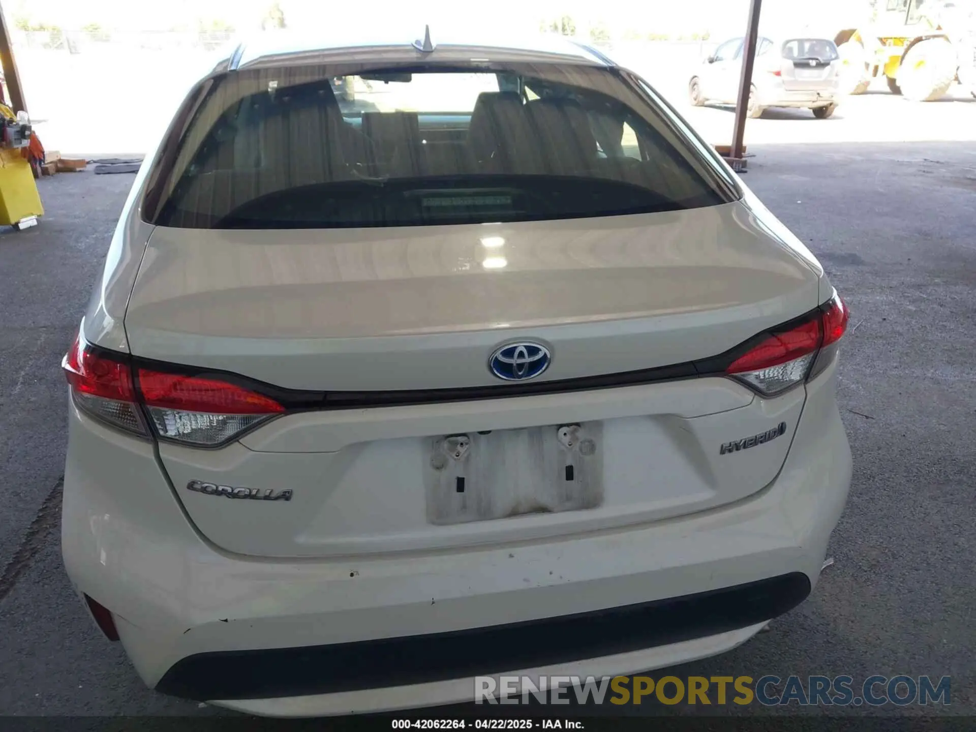16 Photograph of a damaged car JTDEAMDEXMJ020949 TOYOTA COROLLA 2021