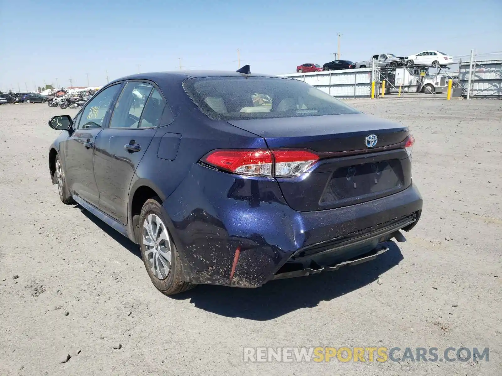 3 Photograph of a damaged car JTDEAMDEXMJ030607 TOYOTA COROLLA 2021