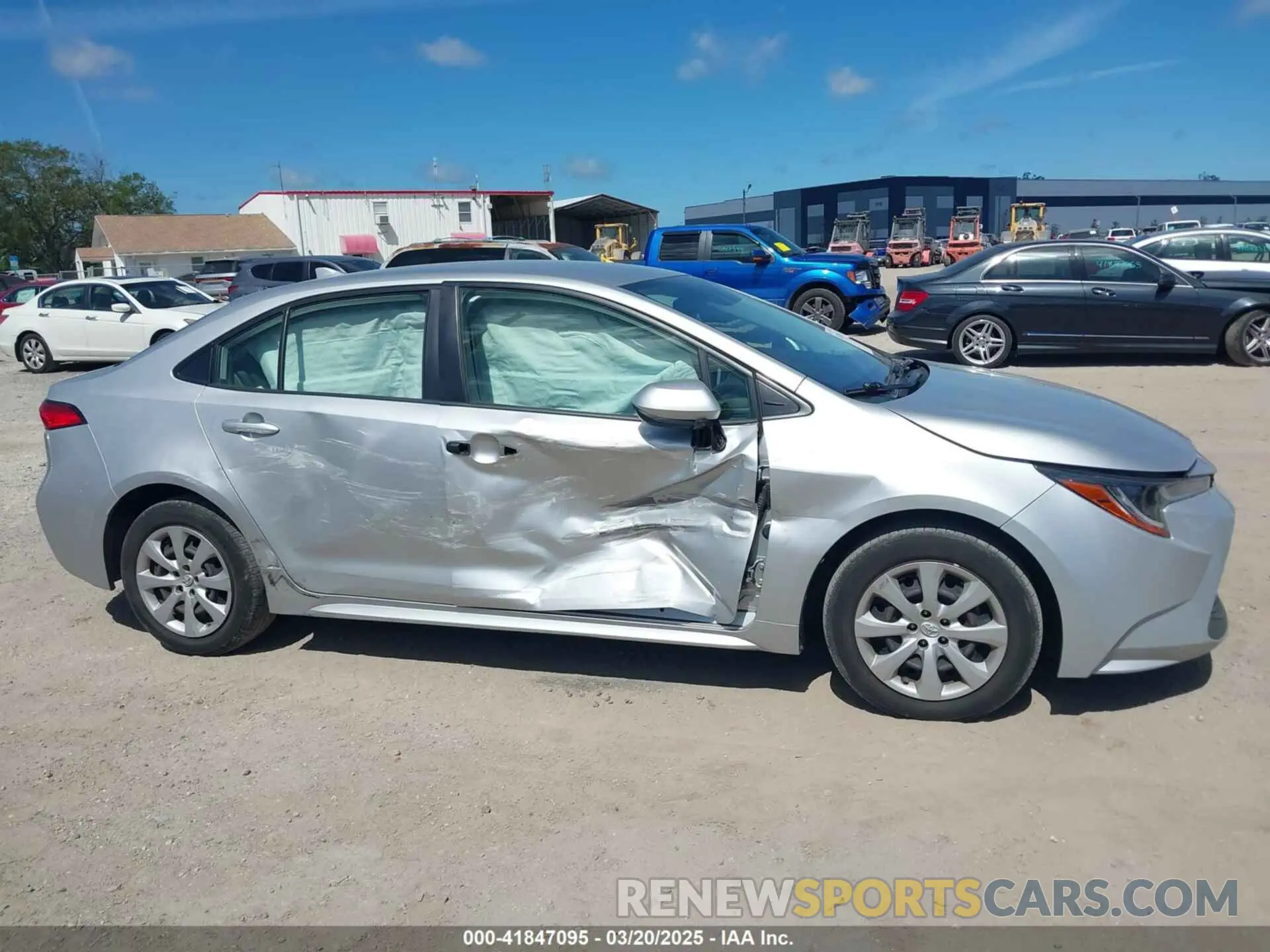 13 Photograph of a damaged car JTDEPMAE0MJ119069 TOYOTA COROLLA 2021