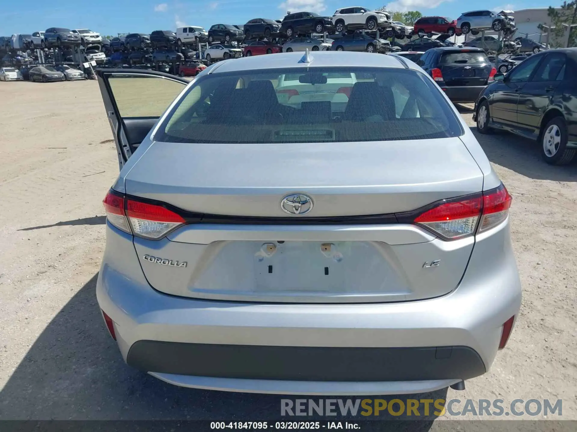16 Photograph of a damaged car JTDEPMAE0MJ119069 TOYOTA COROLLA 2021