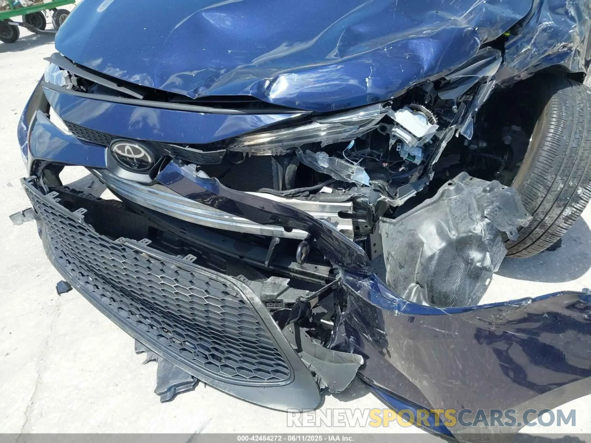 17 Photograph of a damaged car JTDEPMAE0MJ127754 TOYOTA COROLLA 2021