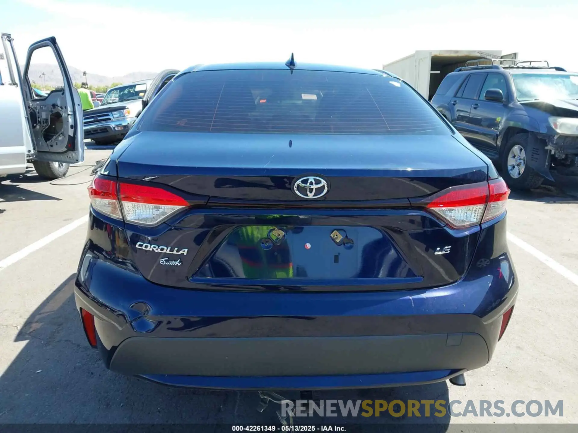 16 Photograph of a damaged car JTDEPMAE0MJ136566 TOYOTA COROLLA 2021