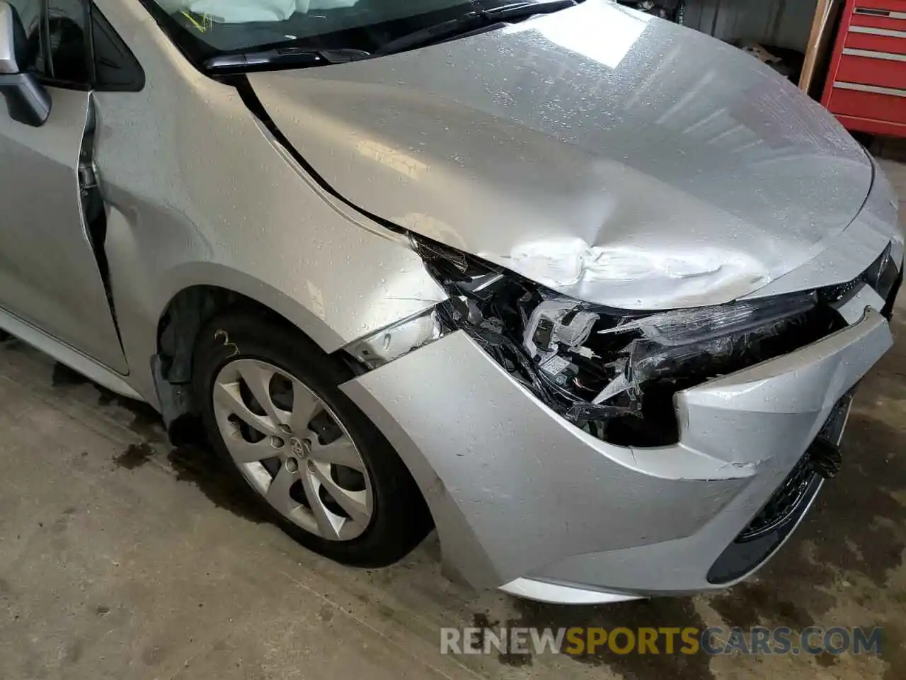 9 Photograph of a damaged car JTDEPMAE0MJ139631 TOYOTA COROLLA 2021