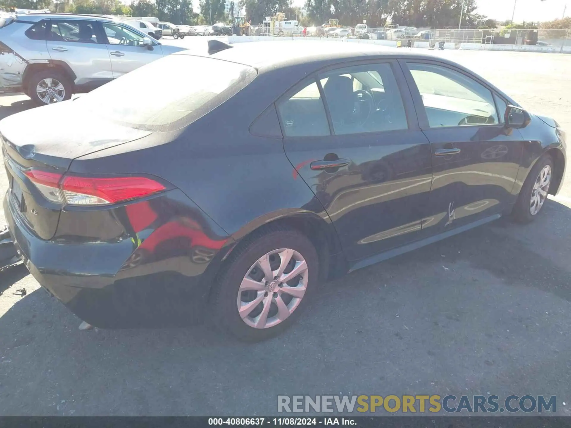 4 Photograph of a damaged car JTDEPMAE0MJ168112 TOYOTA COROLLA 2021