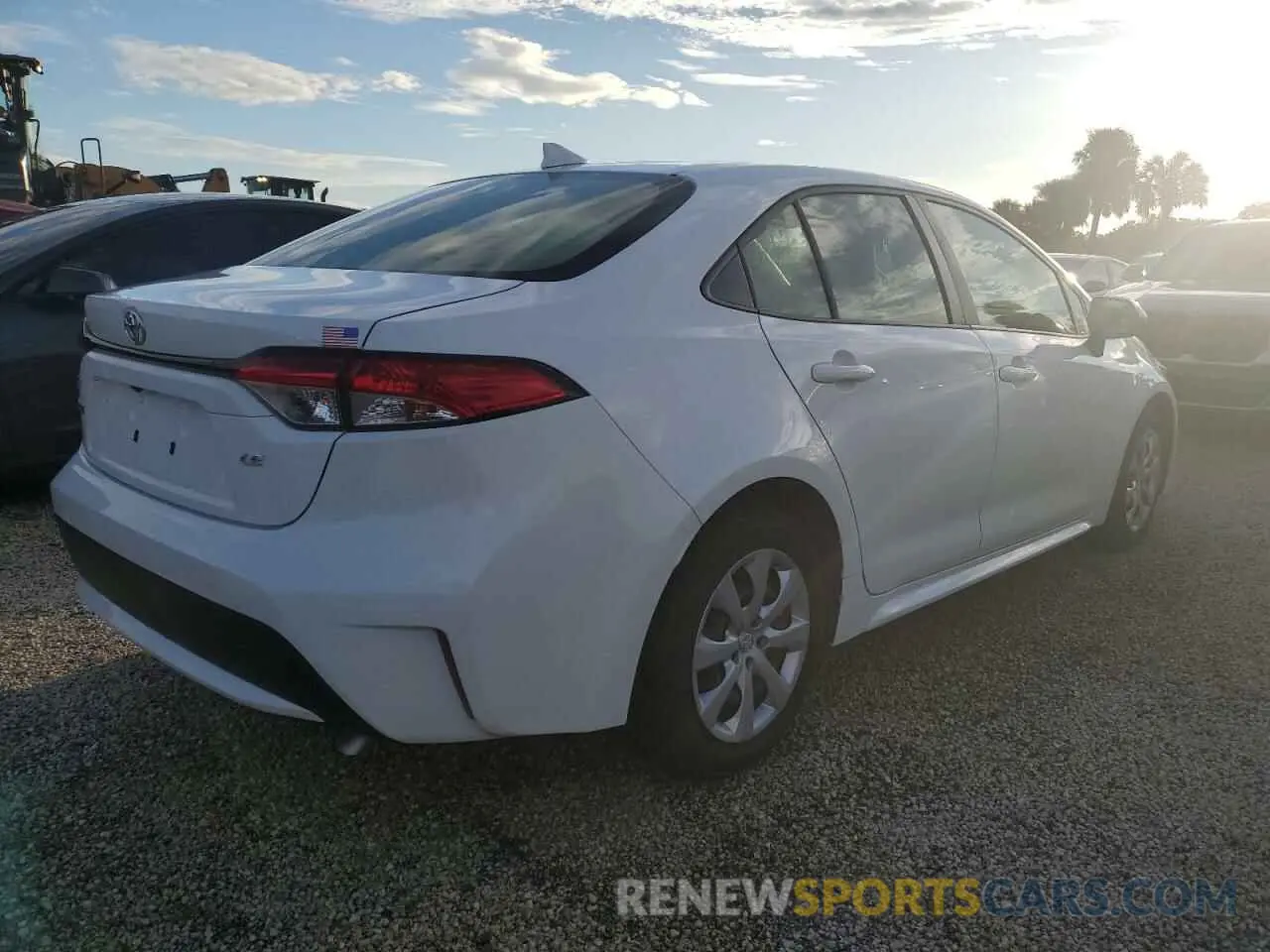 3 Photograph of a damaged car JTDEPMAE0MJ169373 TOYOTA COROLLA 2021