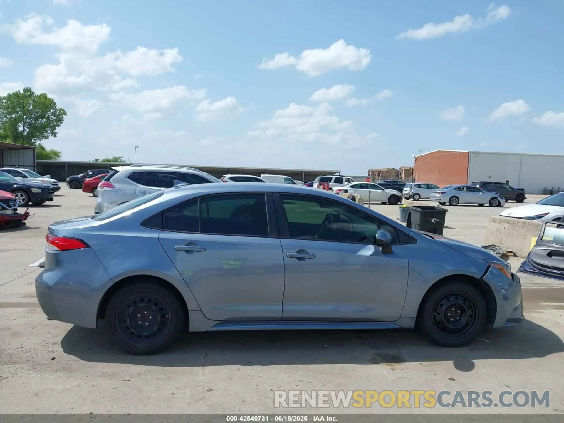 14 Photograph of a damaged car JTDEPMAE0MJ175240 TOYOTA COROLLA 2021