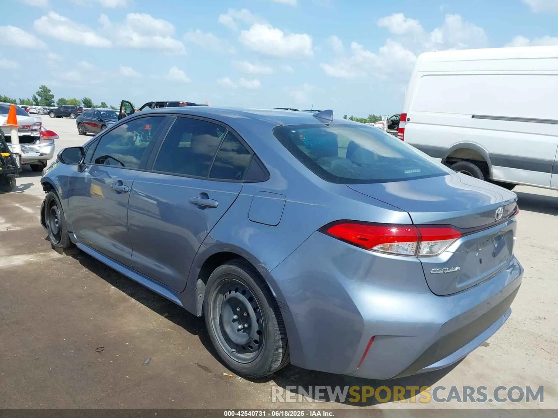 3 Photograph of a damaged car JTDEPMAE0MJ175240 TOYOTA COROLLA 2021
