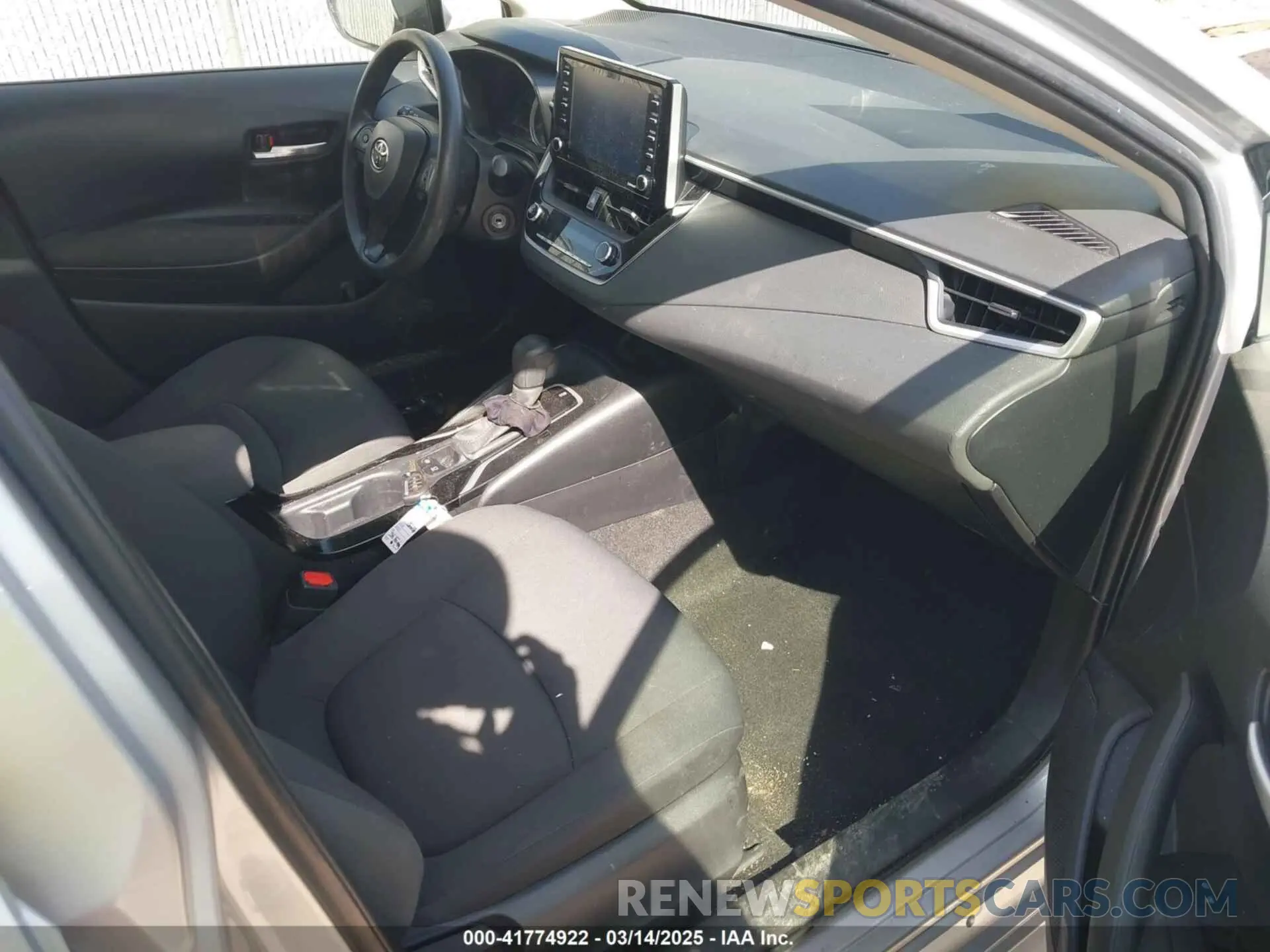 5 Photograph of a damaged car JTDEPMAE0MJ178834 TOYOTA COROLLA 2021