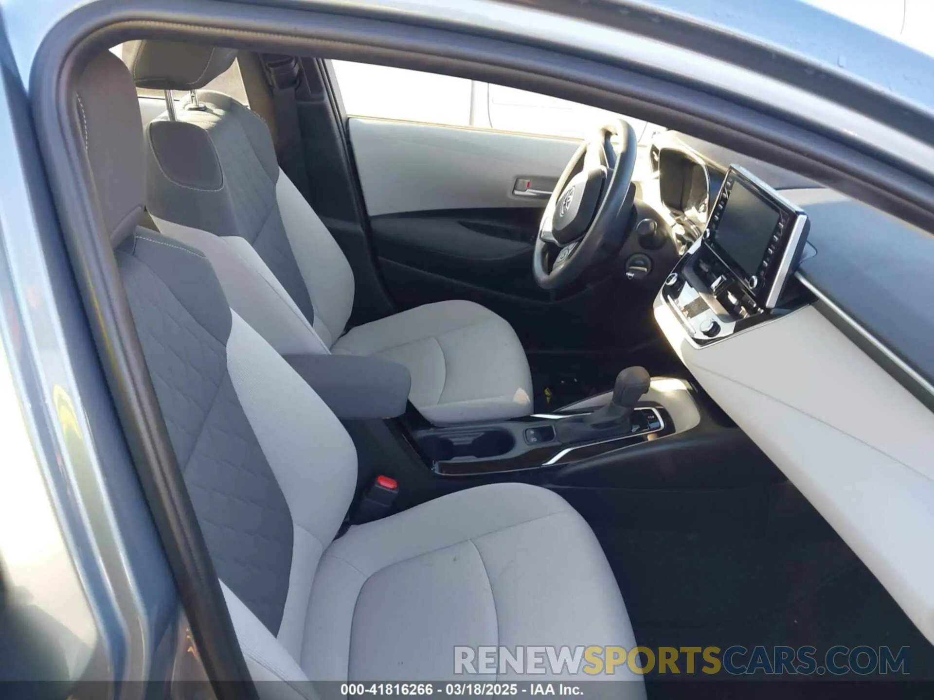 5 Photograph of a damaged car JTDEPMAE0MJ186416 TOYOTA COROLLA 2021