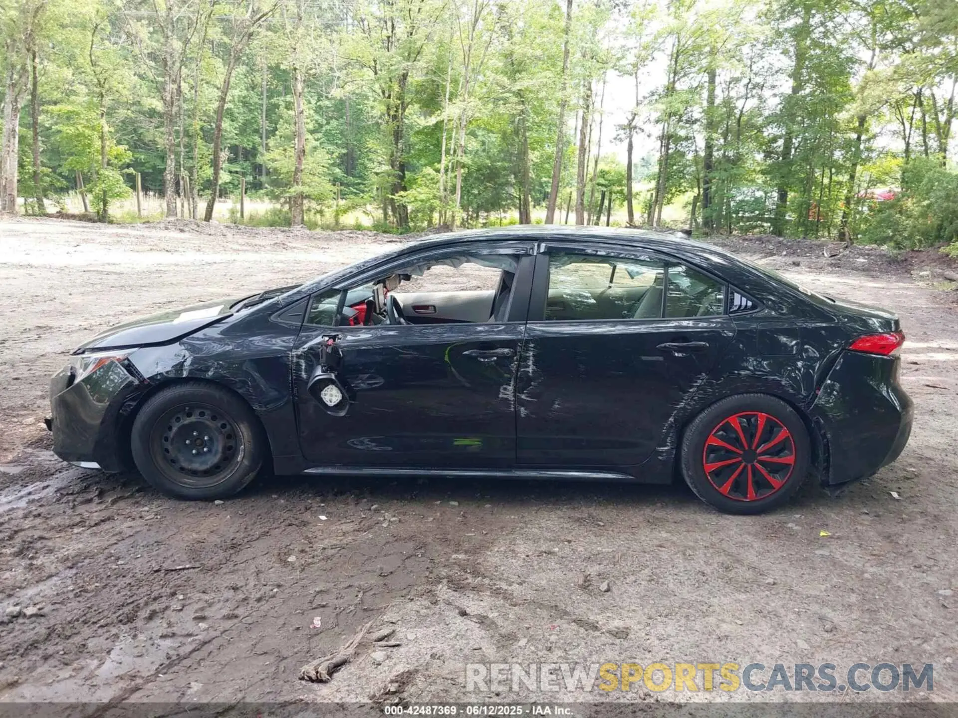14 Photograph of a damaged car JTDEPMAE1MJ127116 TOYOTA COROLLA 2021