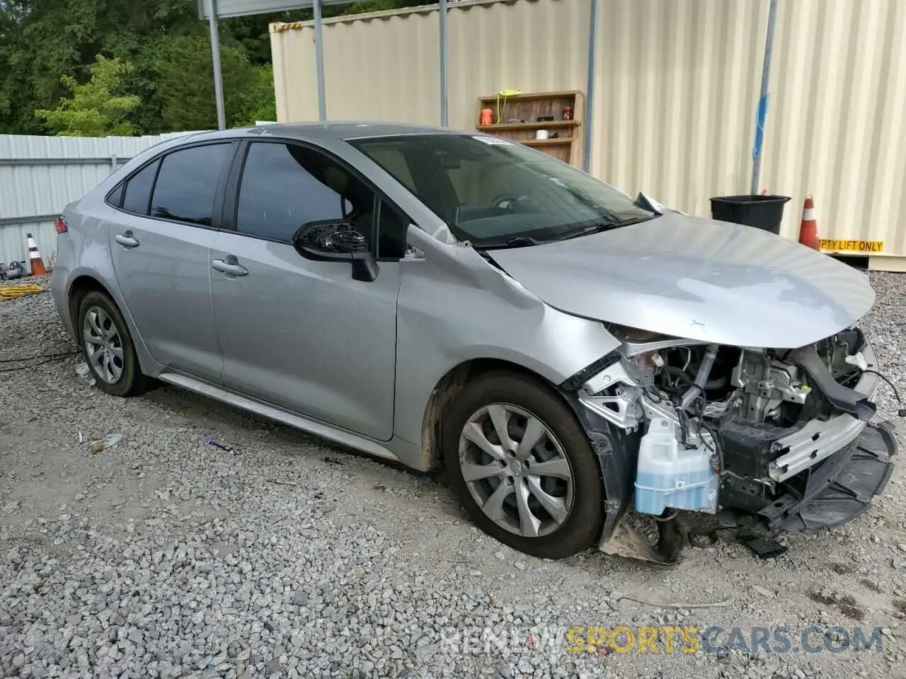 4 Photograph of a damaged car JTDEPMAE1MJ128167 TOYOTA COROLLA 2021