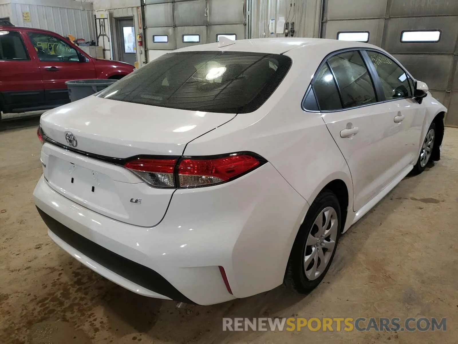 4 Photograph of a damaged car JTDEPMAE1MJ134518 TOYOTA COROLLA 2021