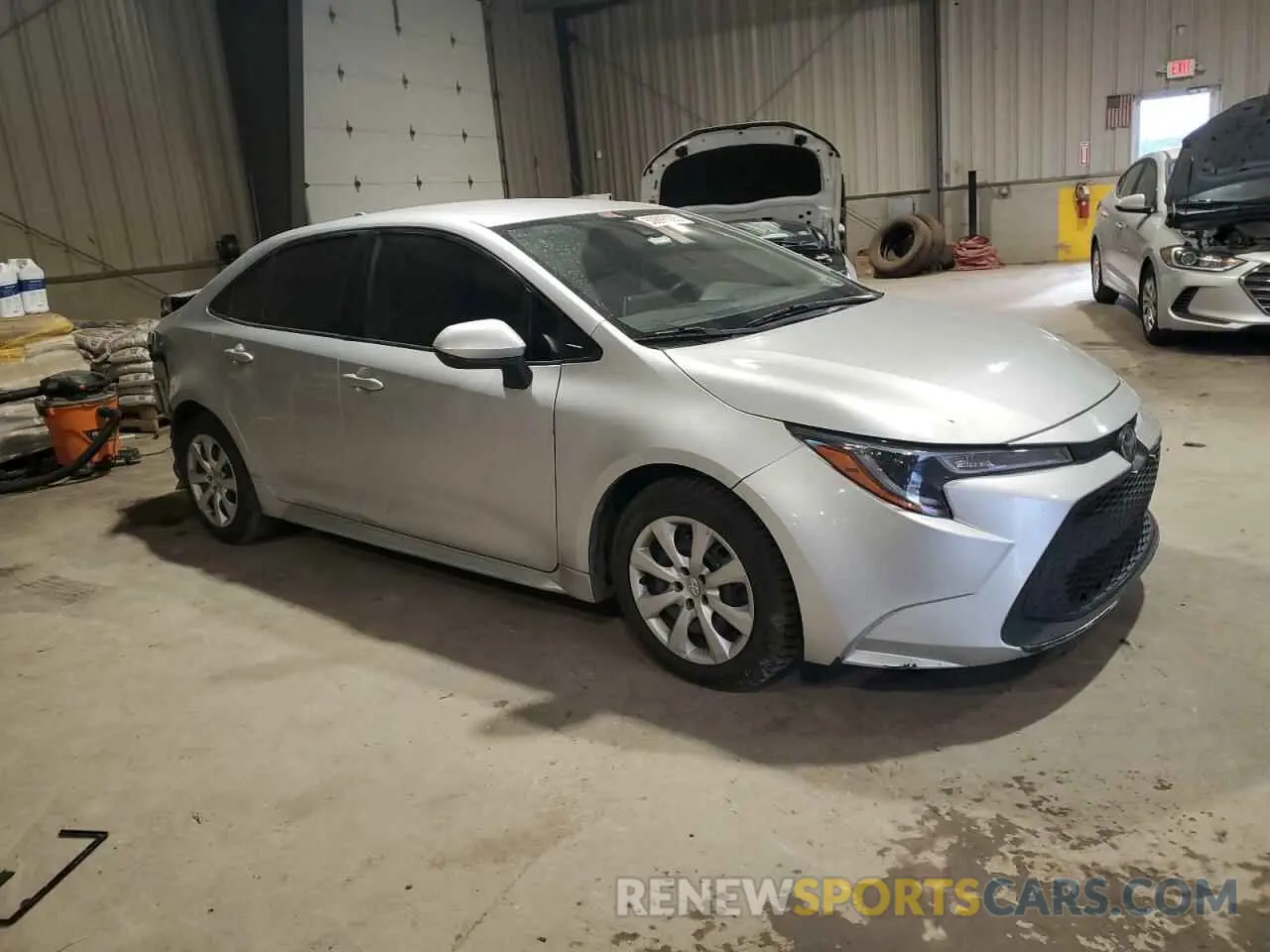 4 Photograph of a damaged car JTDEPMAE1MJ139542 TOYOTA COROLLA 2021