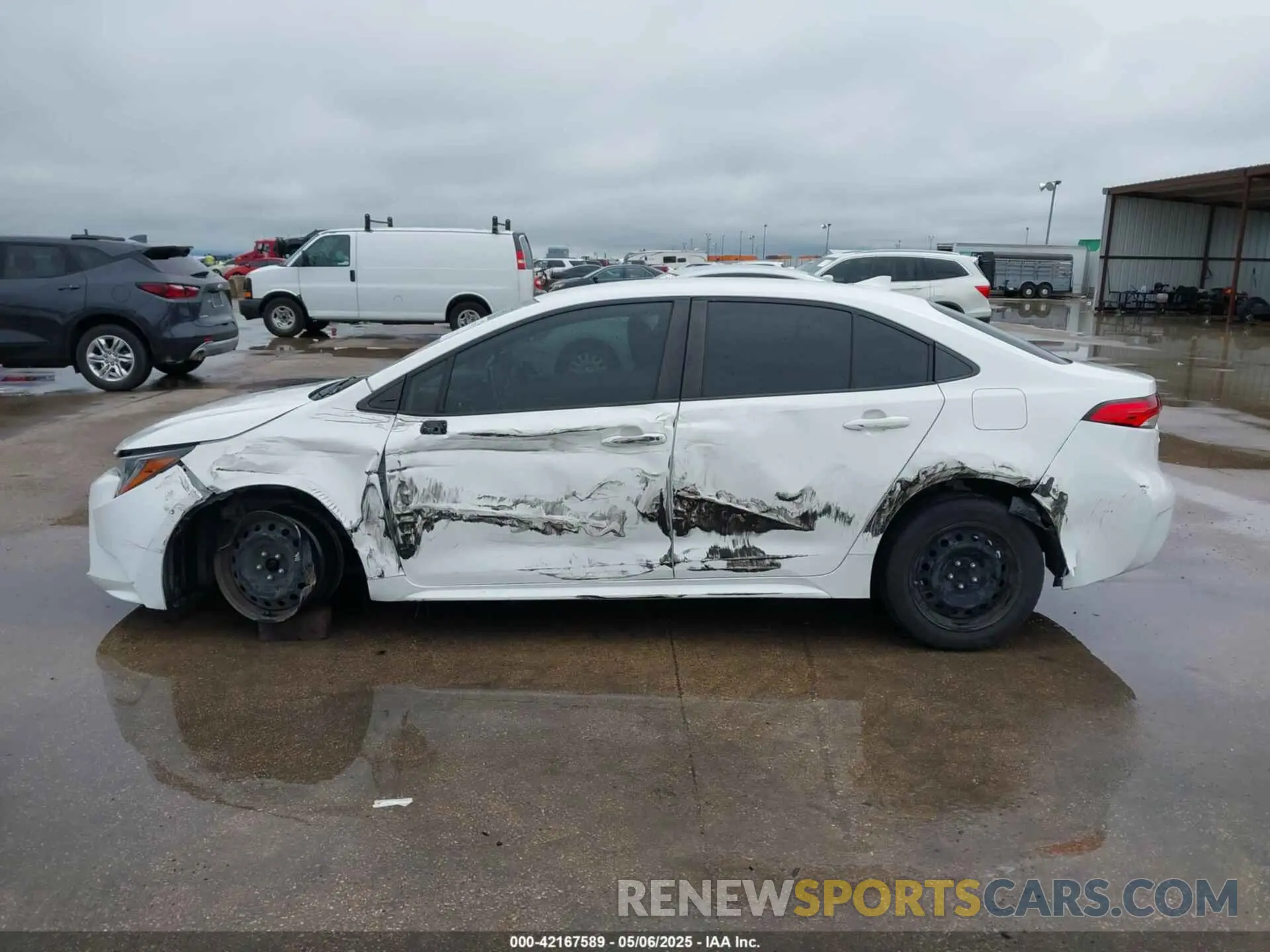 15 Photograph of a damaged car JTDEPMAE1MJ140223 TOYOTA COROLLA 2021
