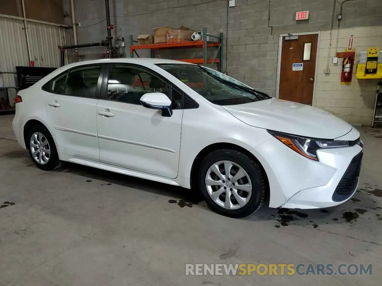 4 Photograph of a damaged car JTDEPMAE1MJ144711 TOYOTA COROLLA 2021