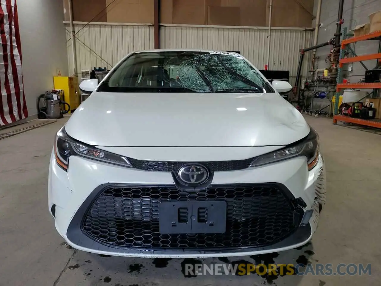 5 Photograph of a damaged car JTDEPMAE1MJ144711 TOYOTA COROLLA 2021