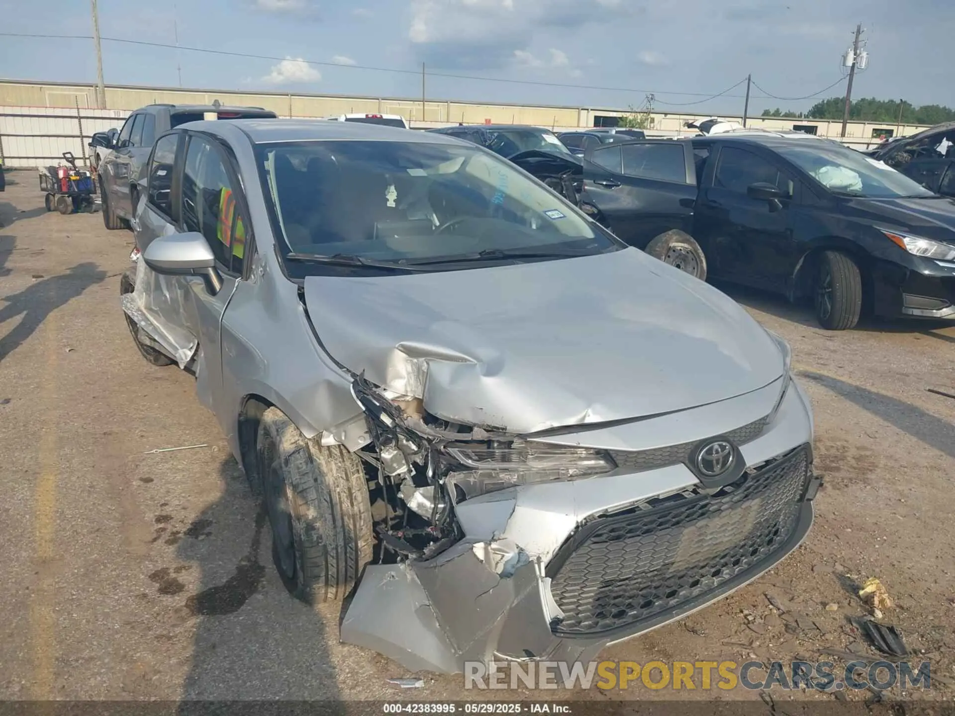 1 Photograph of a damaged car JTDEPMAE1MJ160293 TOYOTA COROLLA 2021