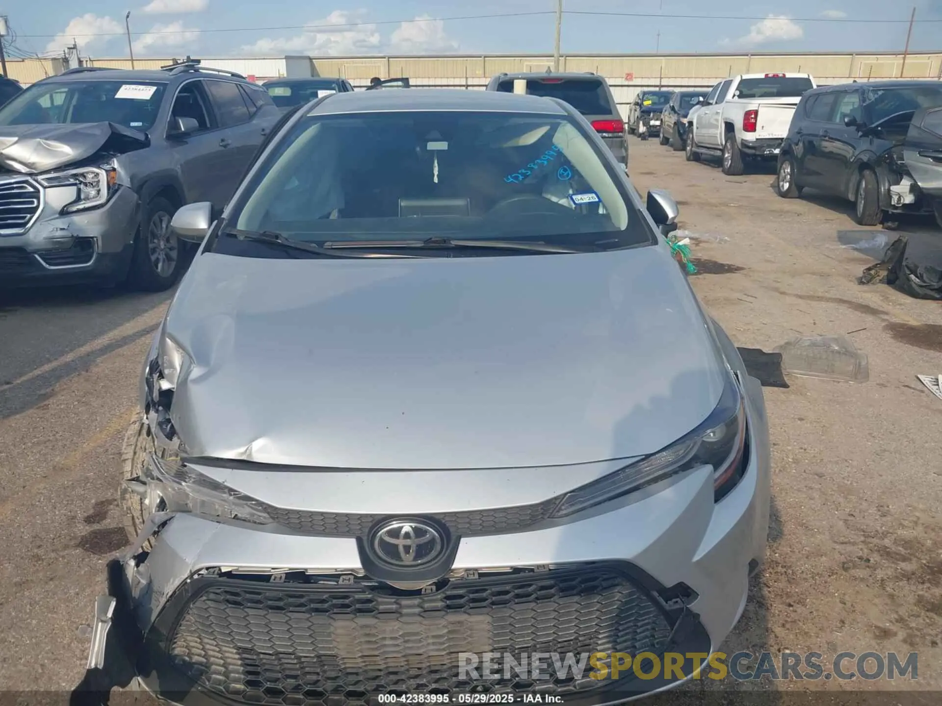 12 Photograph of a damaged car JTDEPMAE1MJ160293 TOYOTA COROLLA 2021