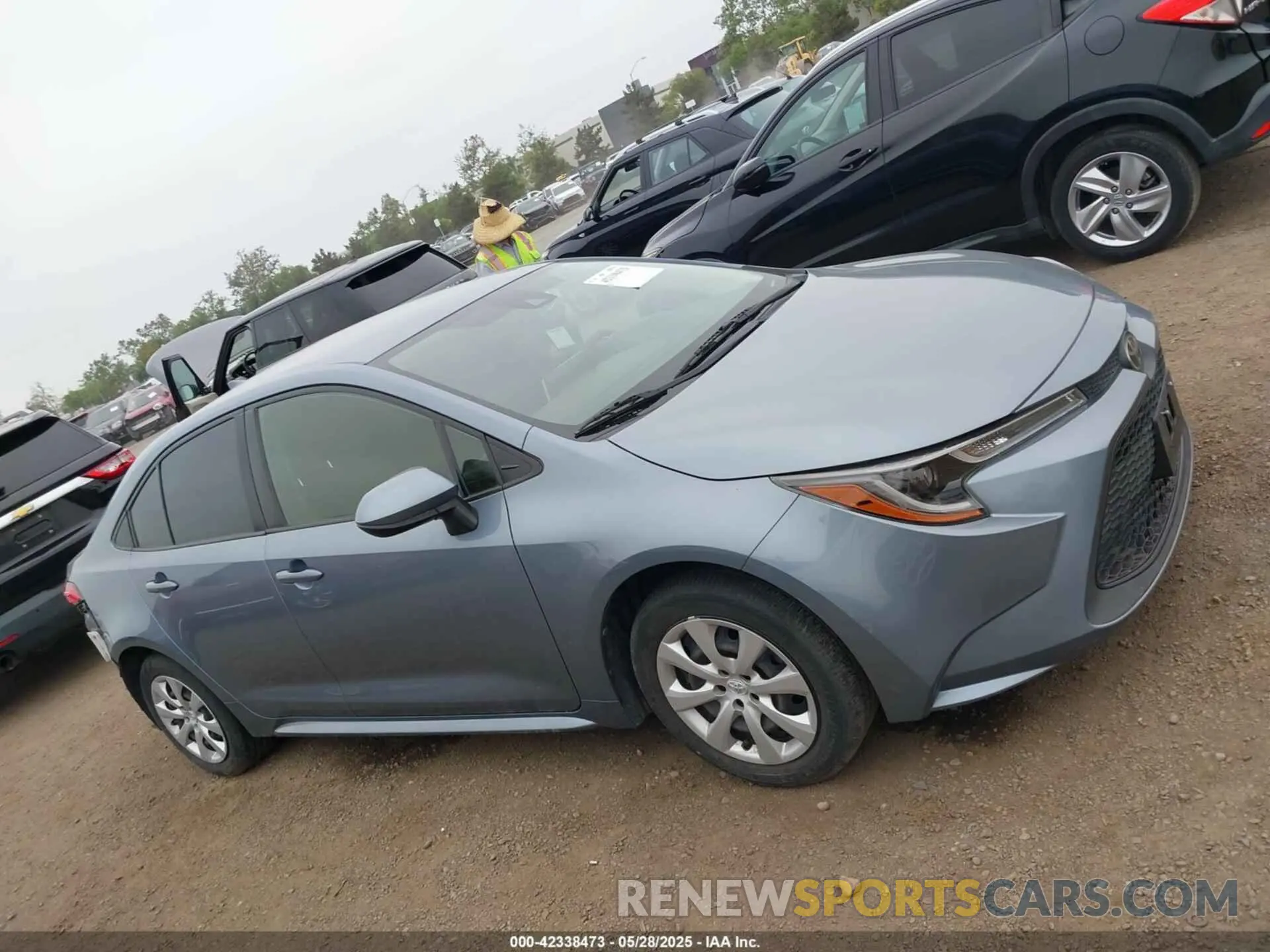 14 Photograph of a damaged car JTDEPMAE1MJ179247 TOYOTA COROLLA 2021