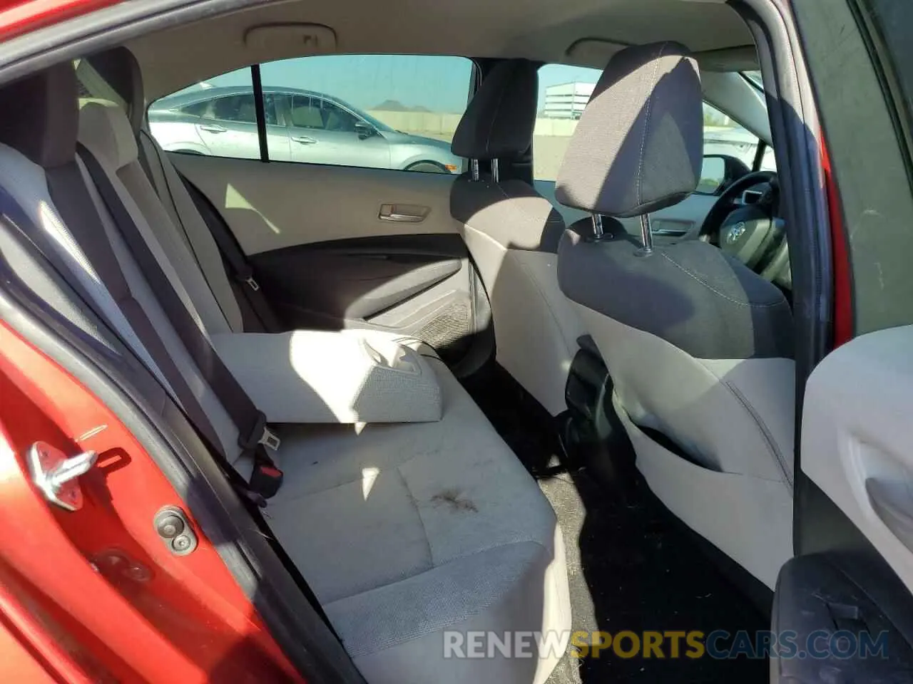 10 Photograph of a damaged car JTDEPMAE2MJ125777 TOYOTA COROLLA 2021