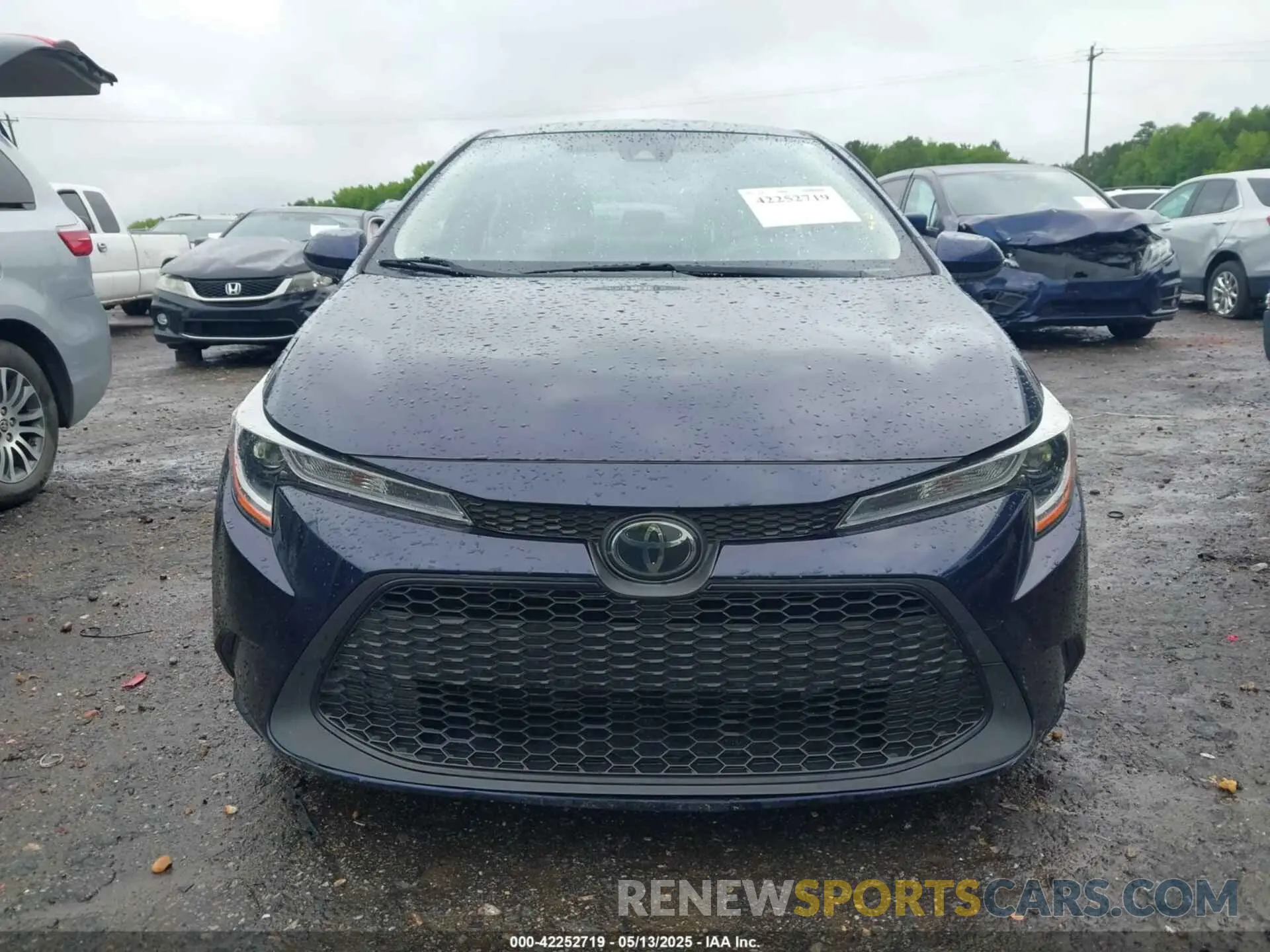 12 Photograph of a damaged car JTDEPMAE2MJ149402 TOYOTA COROLLA 2021