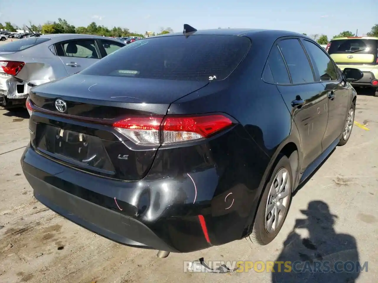 4 Photograph of a damaged car JTDEPMAE2MJ153367 TOYOTA COROLLA 2021