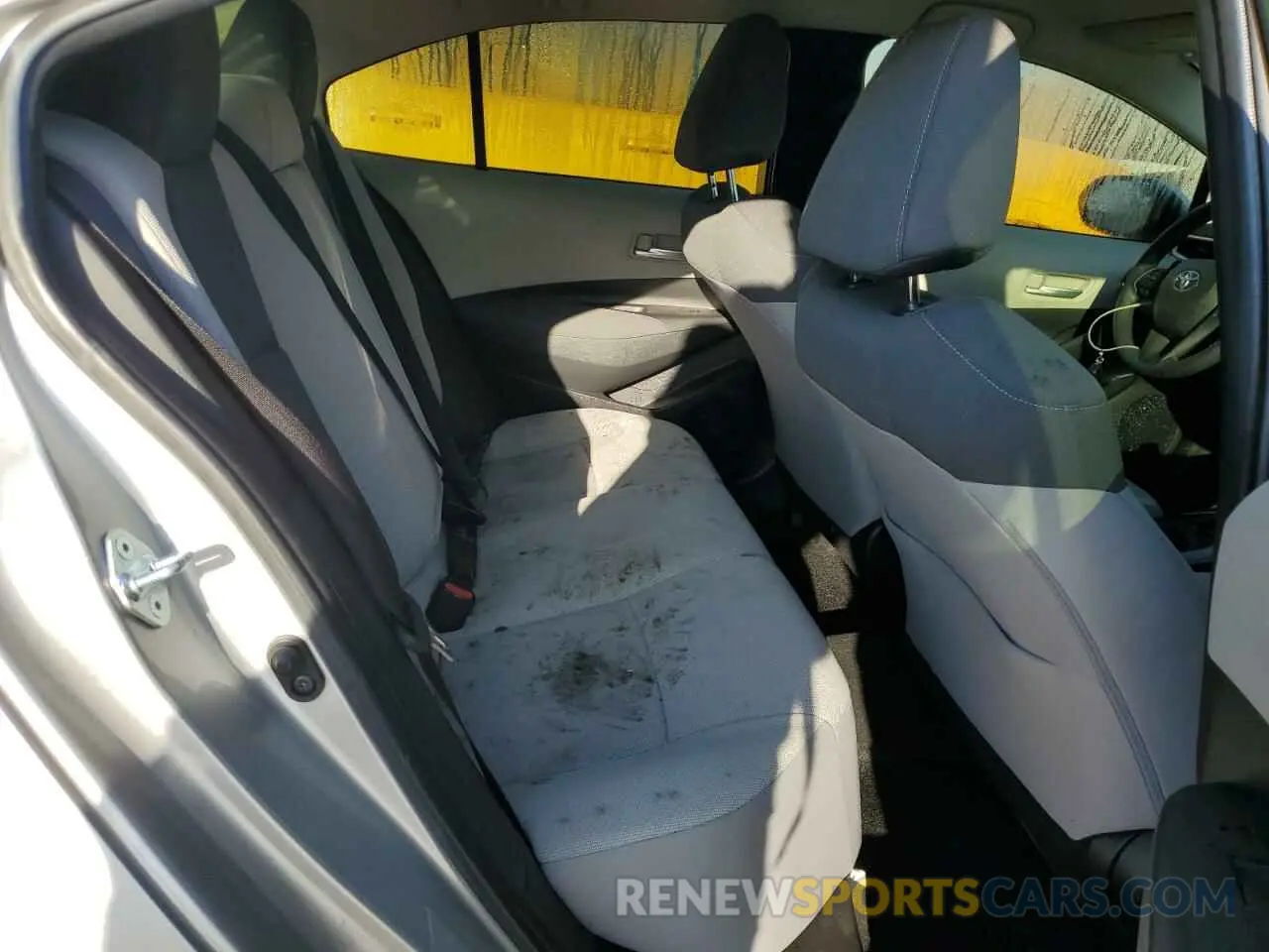 10 Photograph of a damaged car JTDEPMAE2MJ173117 TOYOTA COROLLA 2021