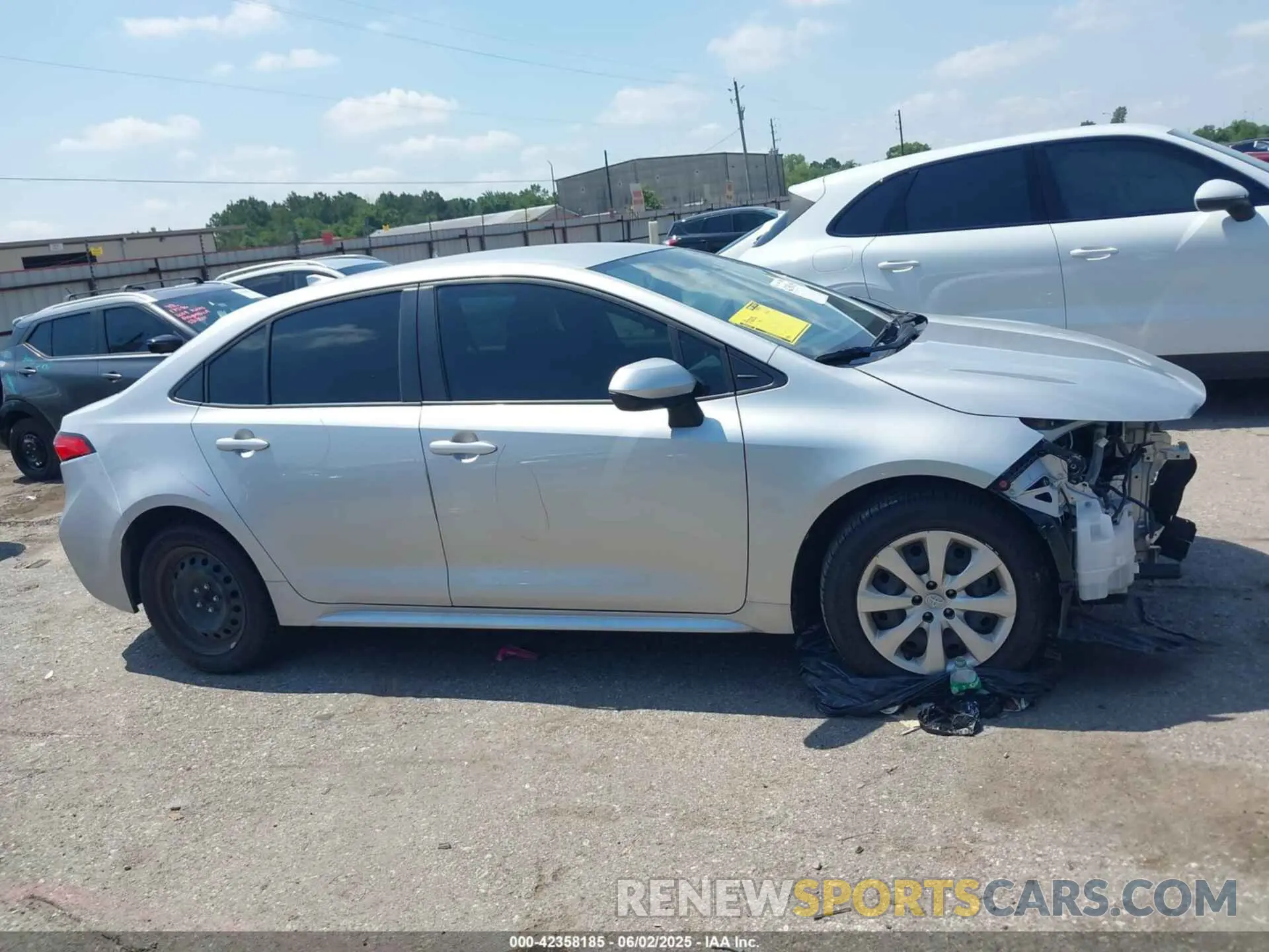 13 Photograph of a damaged car JTDEPMAE2MJ186868 TOYOTA COROLLA 2021