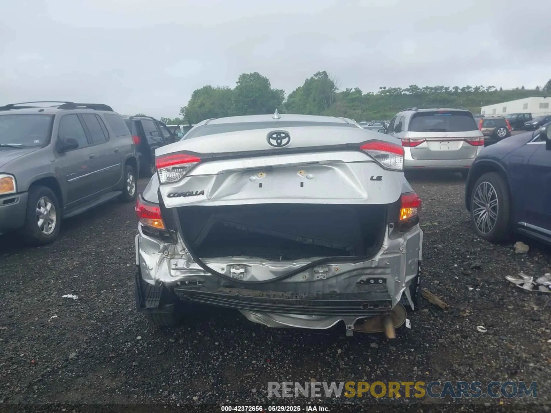 16 Photograph of a damaged car JTDEPMAE3MJ131636 TOYOTA COROLLA 2021