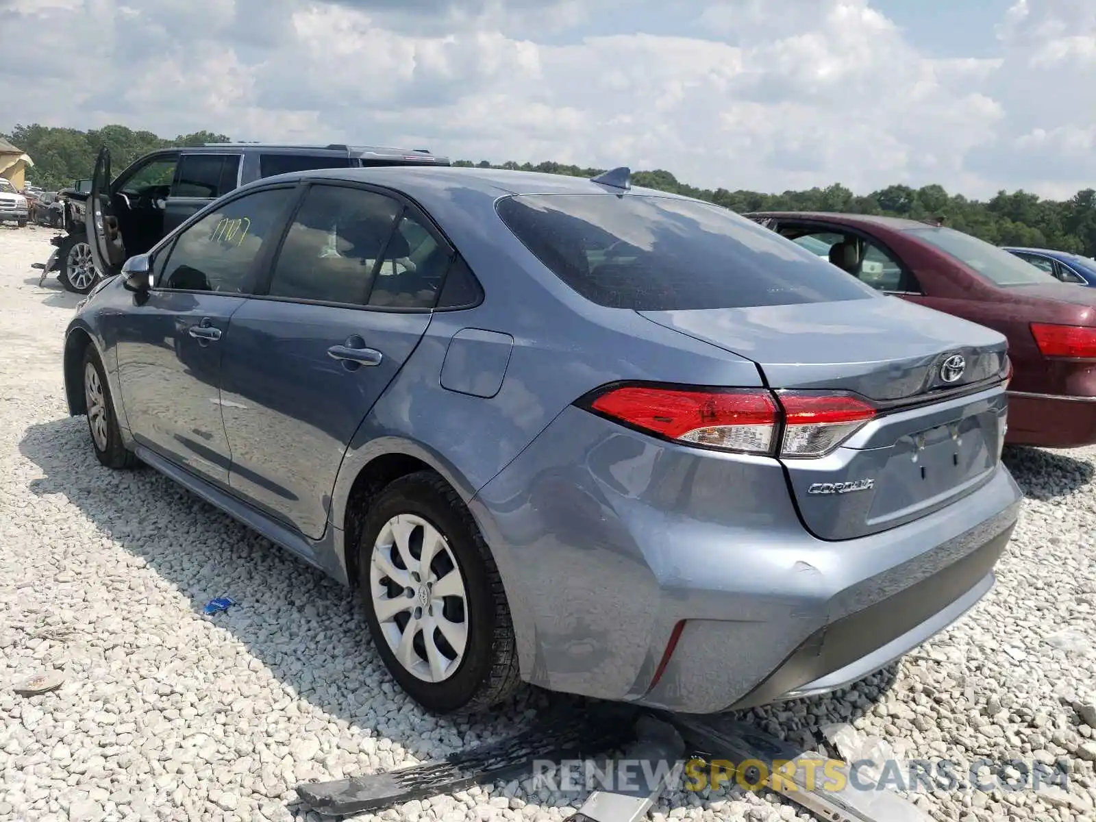 3 Photograph of a damaged car JTDEPMAE3MJ154351 TOYOTA COROLLA 2021