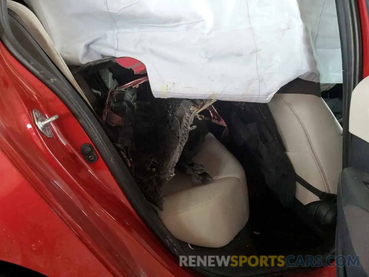 10 Photograph of a damaged car JTDEPMAE3MJ161042 TOYOTA COROLLA 2021