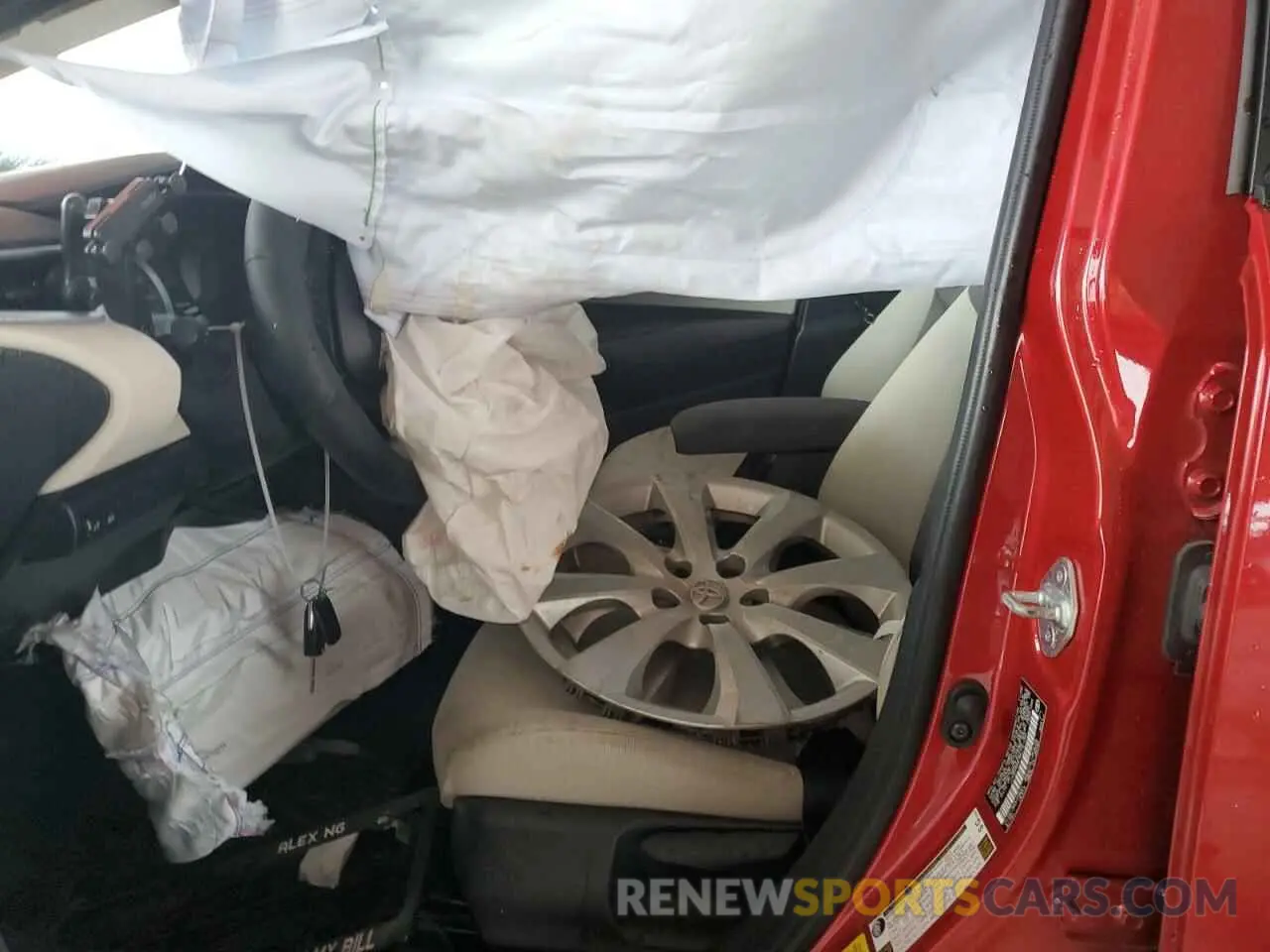 7 Photograph of a damaged car JTDEPMAE3MJ161042 TOYOTA COROLLA 2021