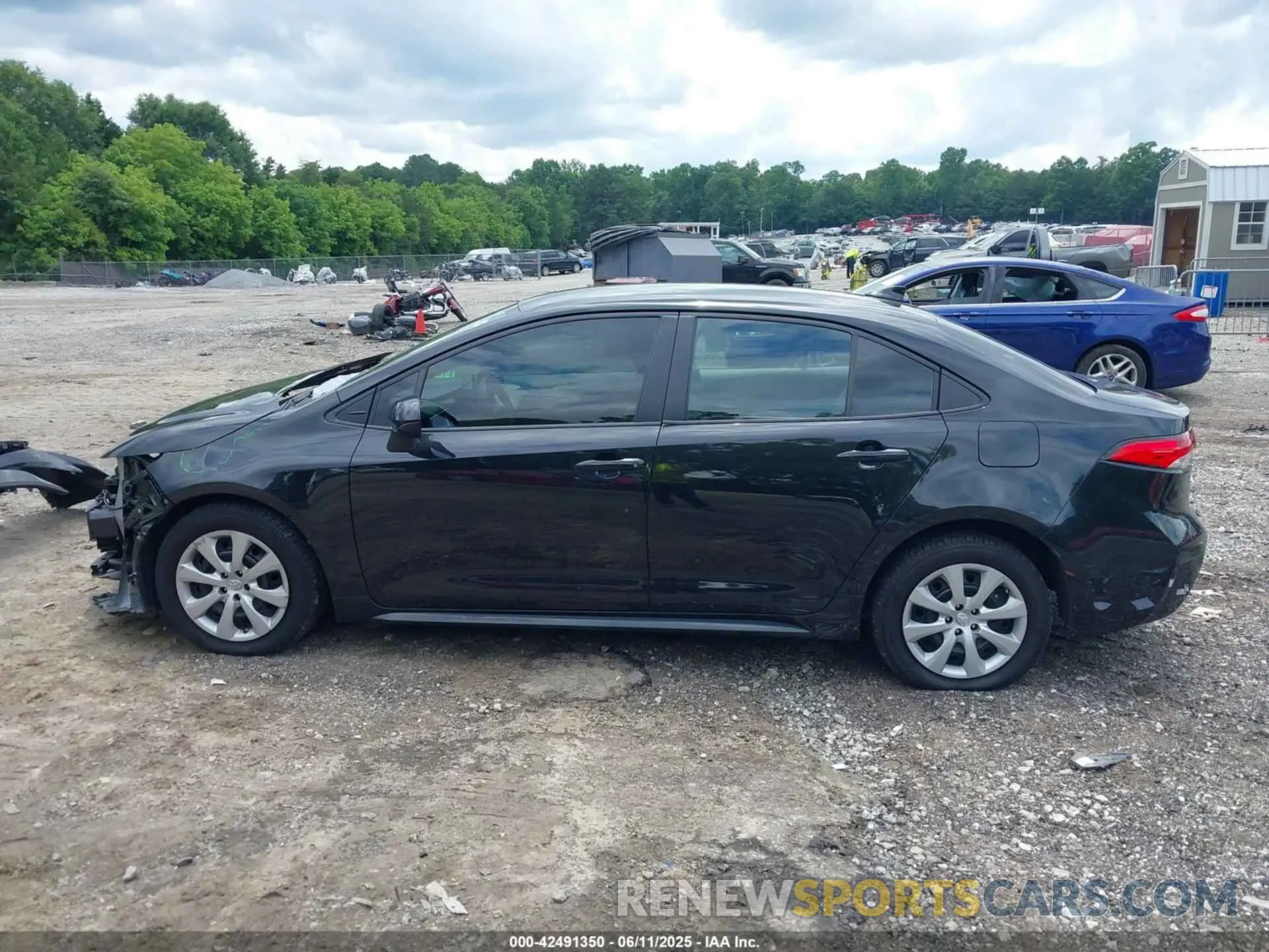 15 Photograph of a damaged car JTDEPMAE3MJ184112 TOYOTA COROLLA 2021