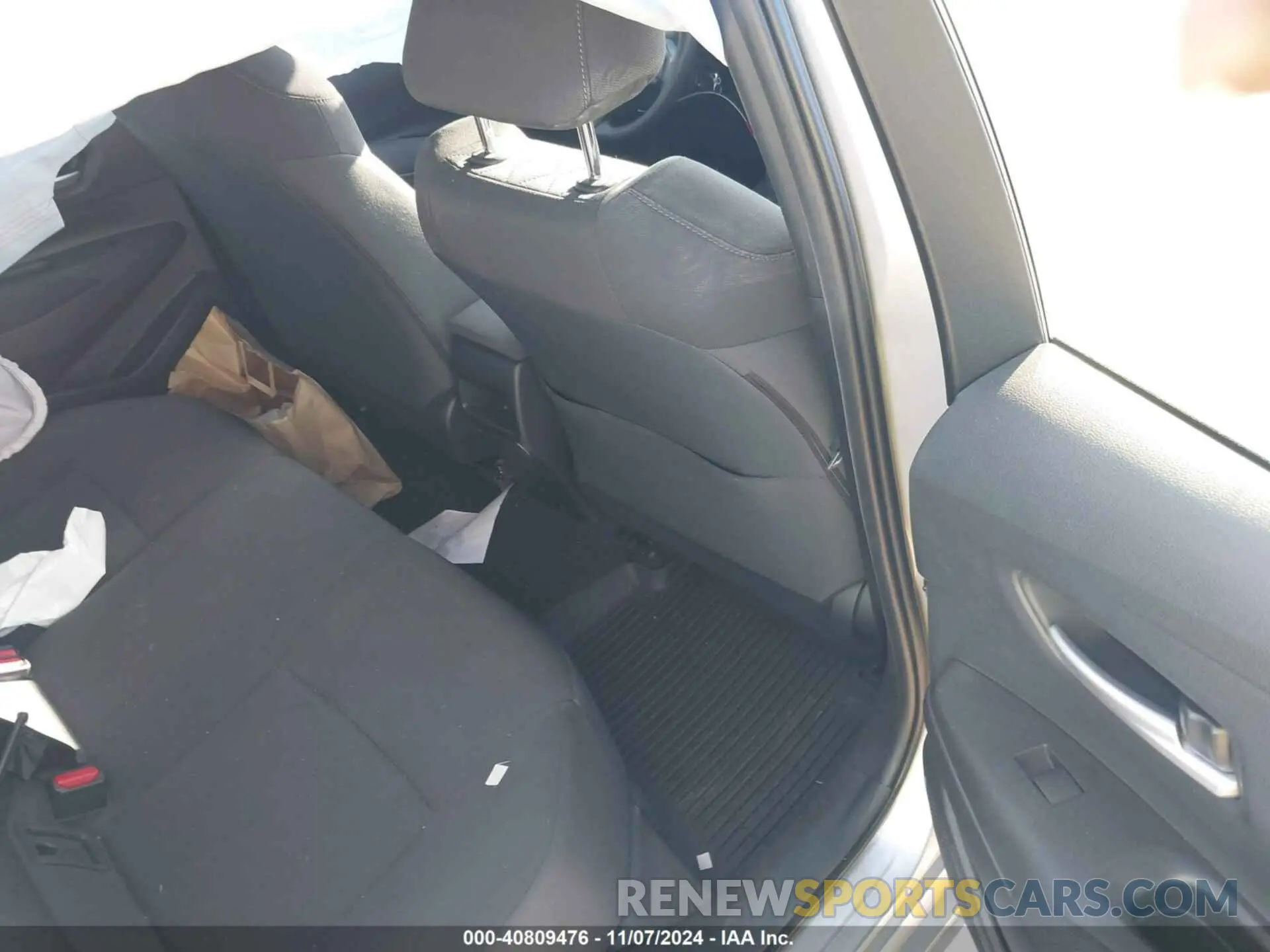 8 Photograph of a damaged car JTDEPMAE3MJ186975 TOYOTA COROLLA 2021