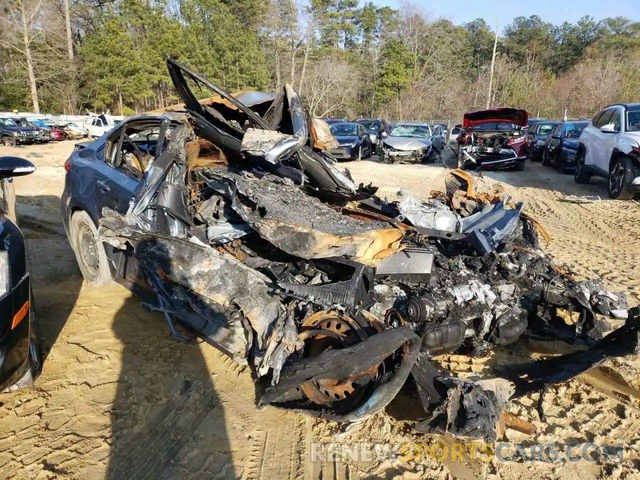 1 Photograph of a damaged car JTDEPMAE4MJ117504 TOYOTA COROLLA 2021