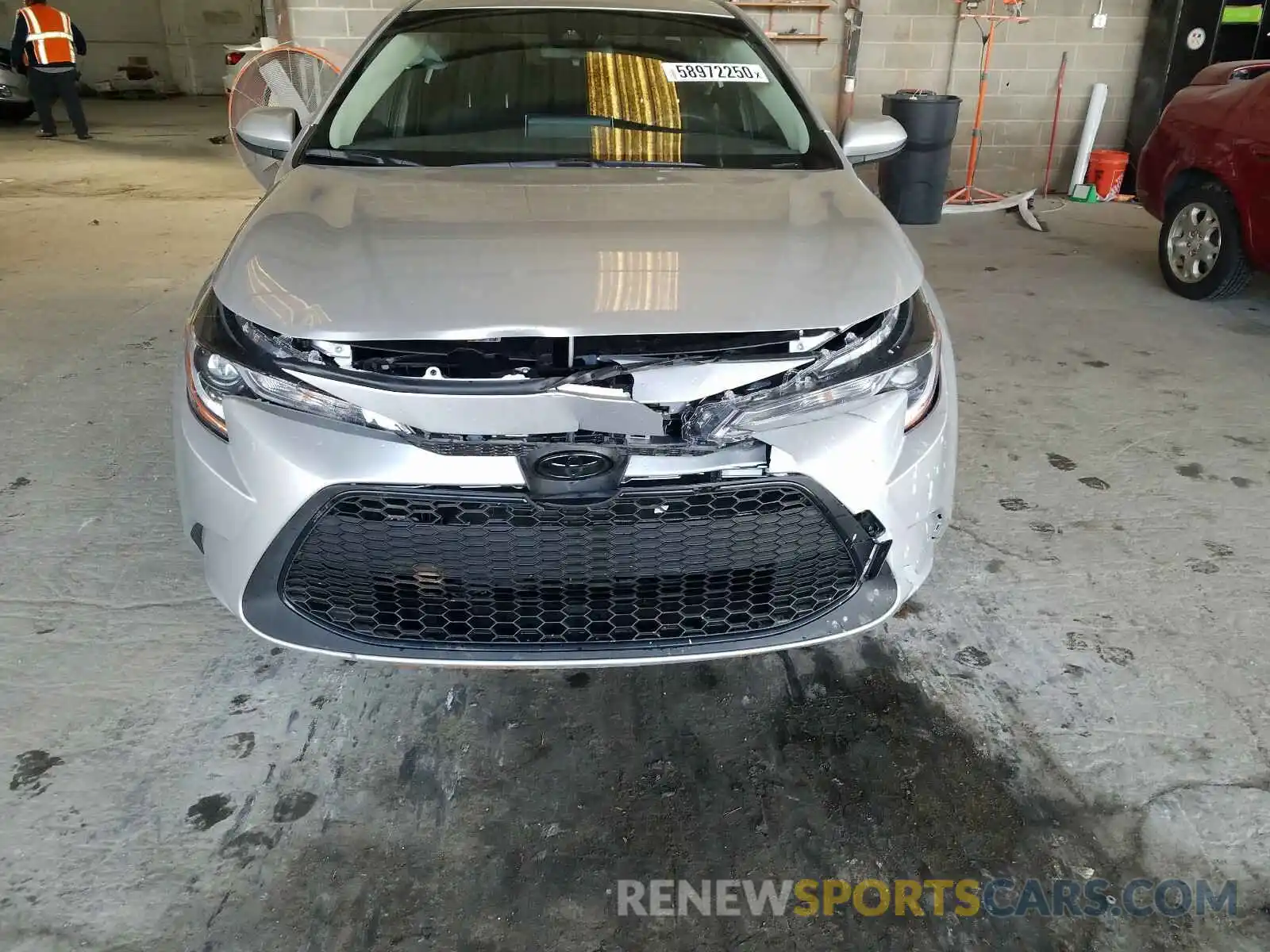 9 Photograph of a damaged car JTDEPMAE4MJ118474 TOYOTA COROLLA 2021