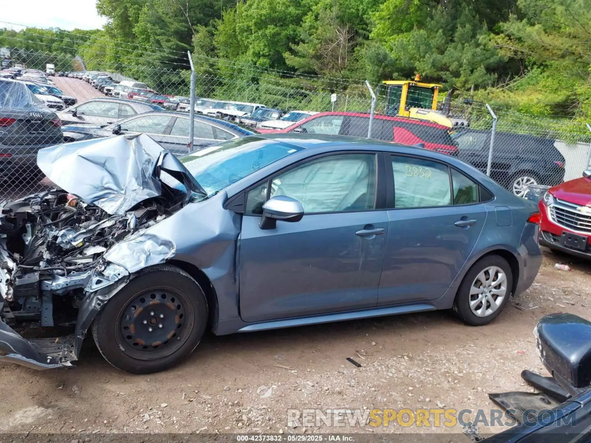 13 Photograph of a damaged car JTDEPMAE4MJ140703 TOYOTA COROLLA 2021