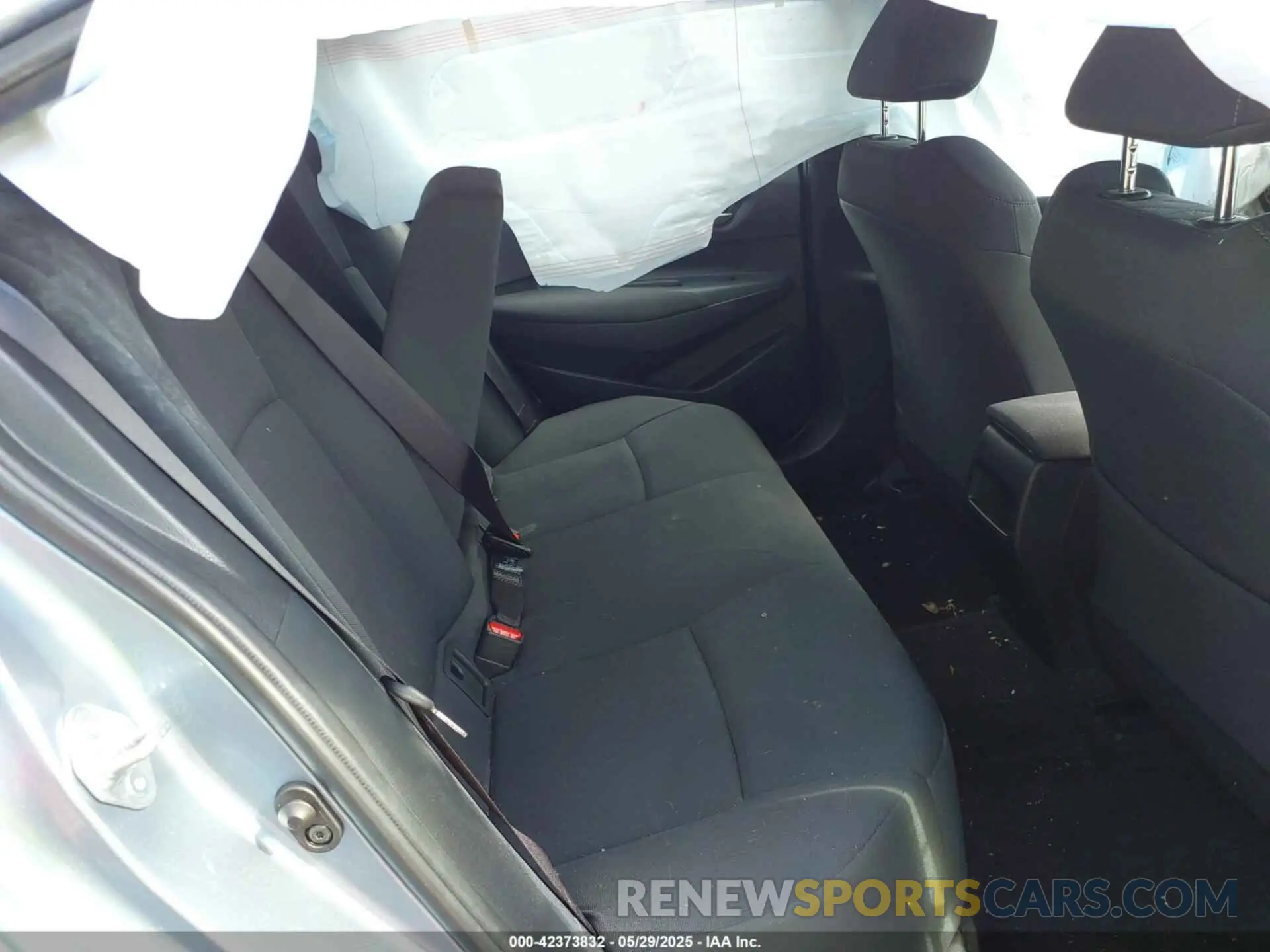 8 Photograph of a damaged car JTDEPMAE4MJ140703 TOYOTA COROLLA 2021