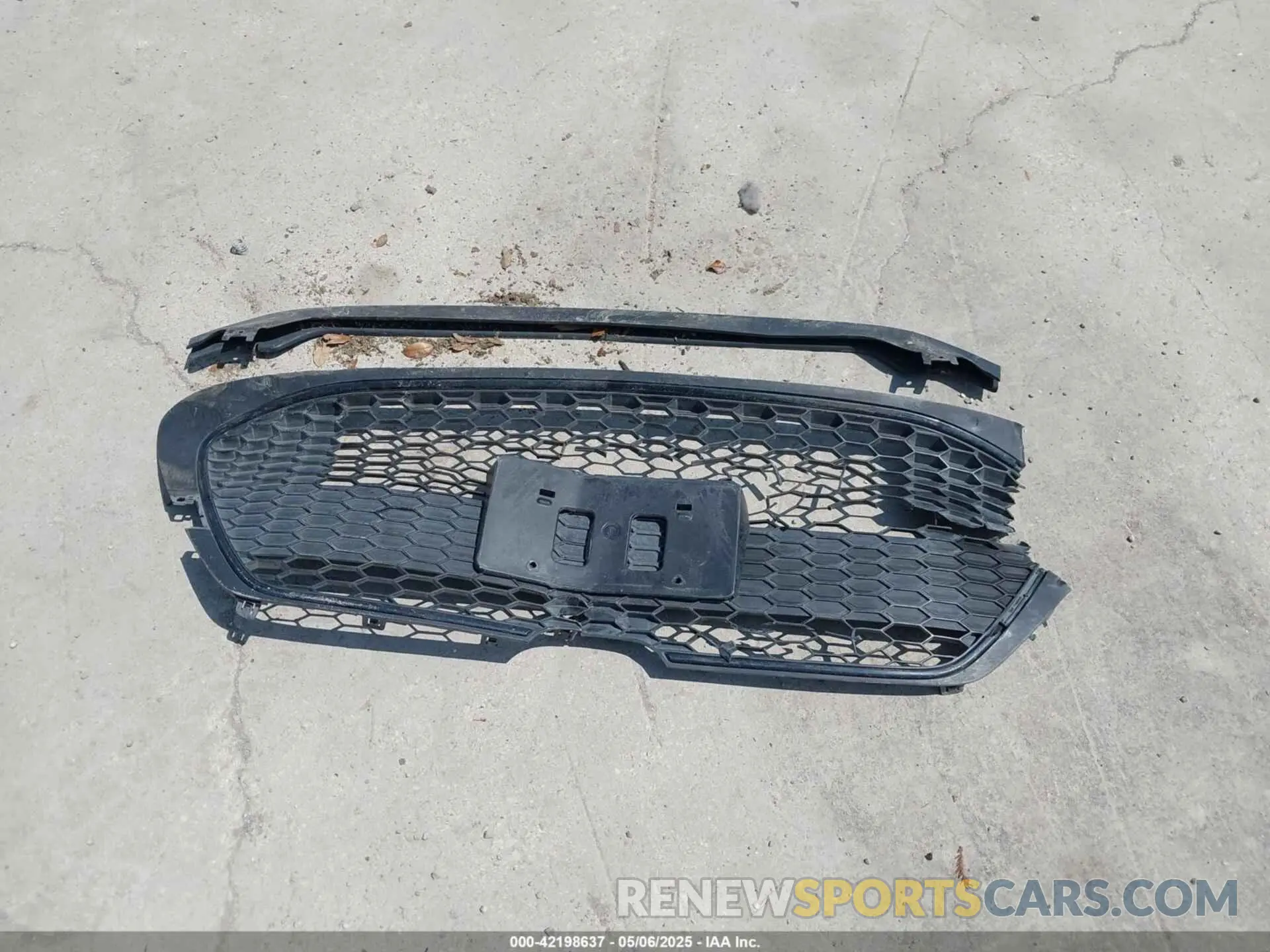 11 Photograph of a damaged car JTDEPMAE4MJ162622 TOYOTA COROLLA 2021