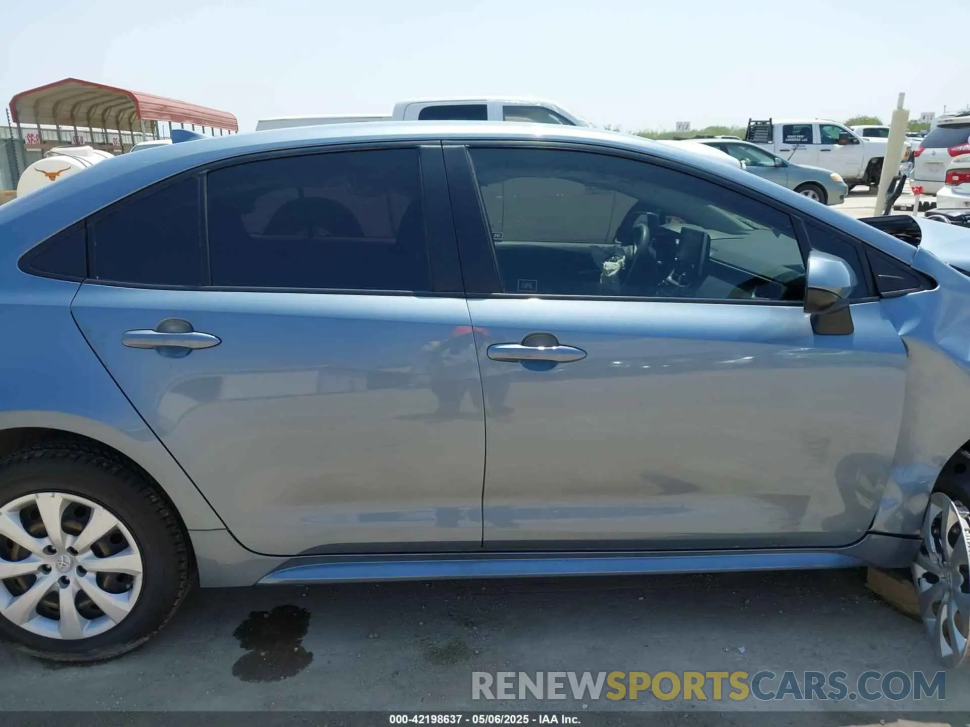 13 Photograph of a damaged car JTDEPMAE4MJ162622 TOYOTA COROLLA 2021