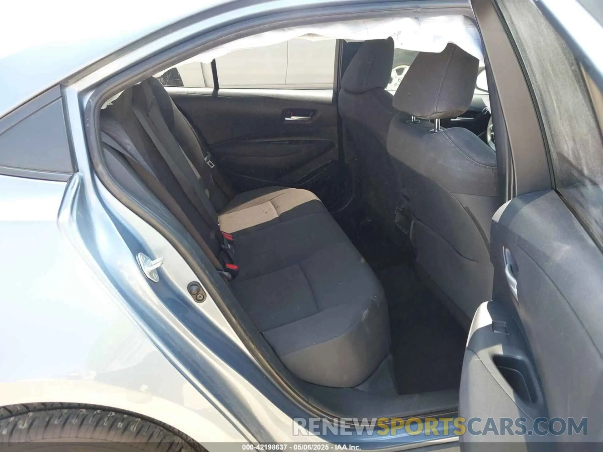 8 Photograph of a damaged car JTDEPMAE4MJ162622 TOYOTA COROLLA 2021