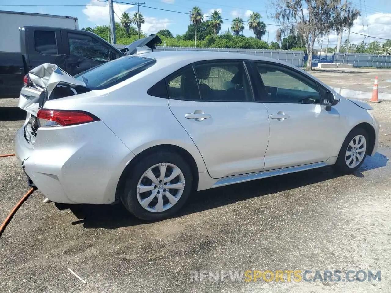 3 Photograph of a damaged car JTDEPMAE4MJ162717 TOYOTA COROLLA 2021