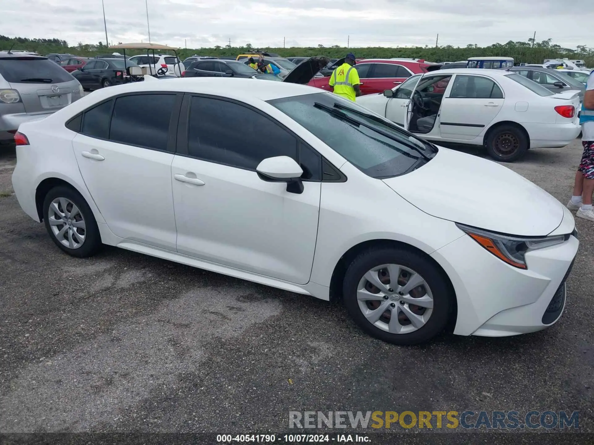 1 Photograph of a damaged car JTDEPMAE4MJ171921 TOYOTA COROLLA 2021