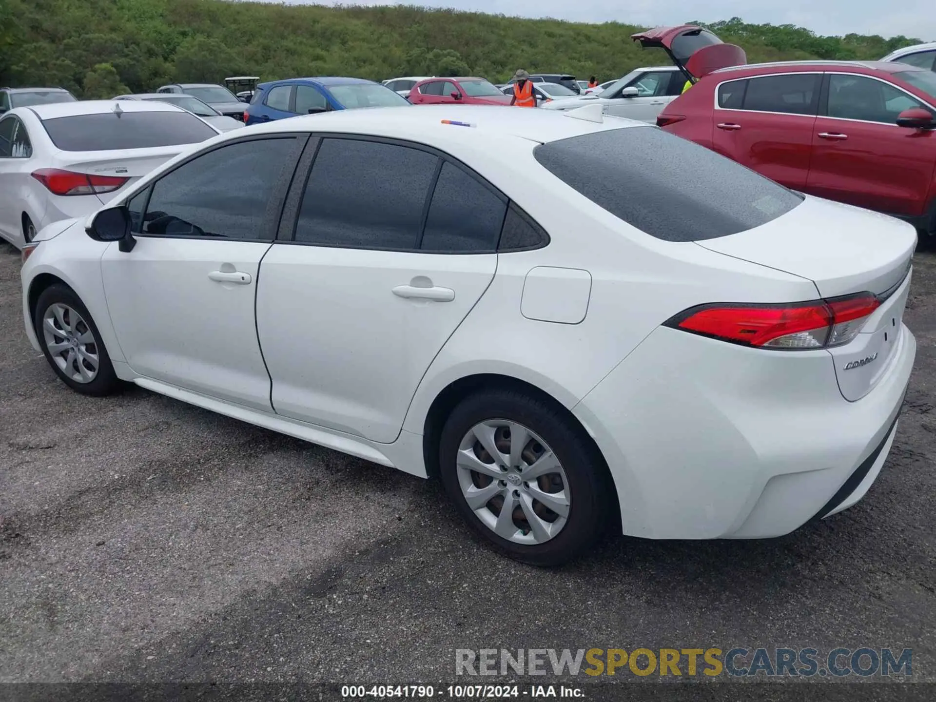 3 Photograph of a damaged car JTDEPMAE4MJ171921 TOYOTA COROLLA 2021
