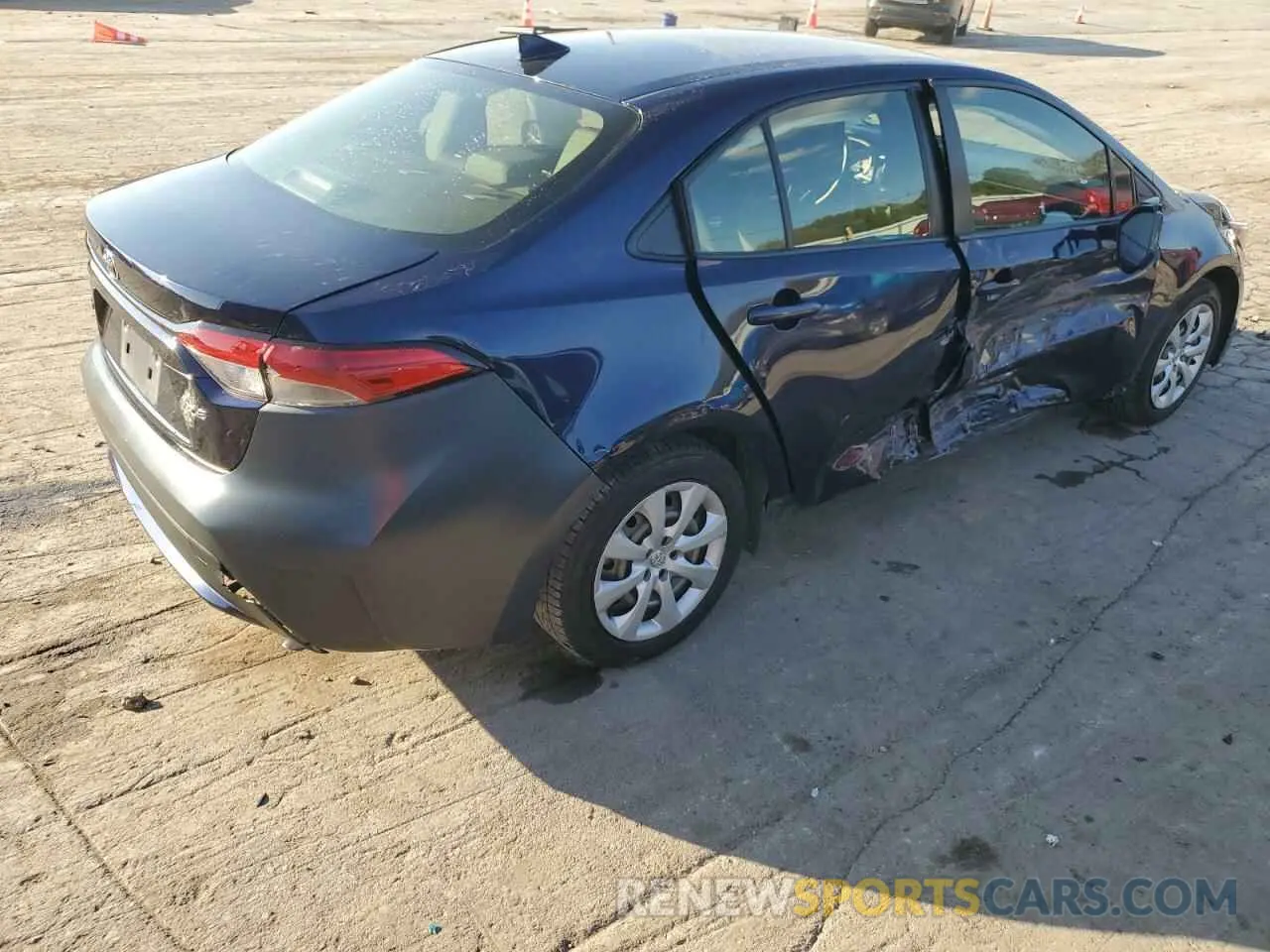 3 Photograph of a damaged car JTDEPMAE4MJ182613 TOYOTA COROLLA 2021