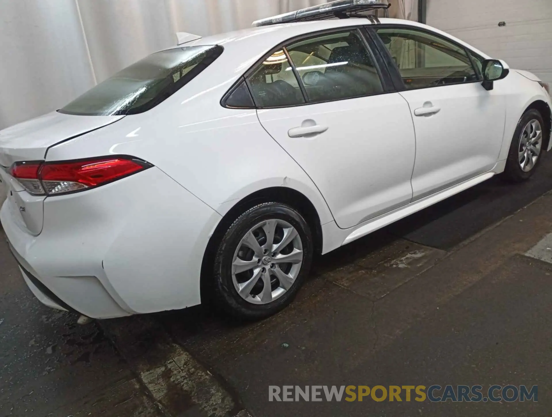 10 Photograph of a damaged car JTDEPMAE4MJ185818 TOYOTA COROLLA 2021