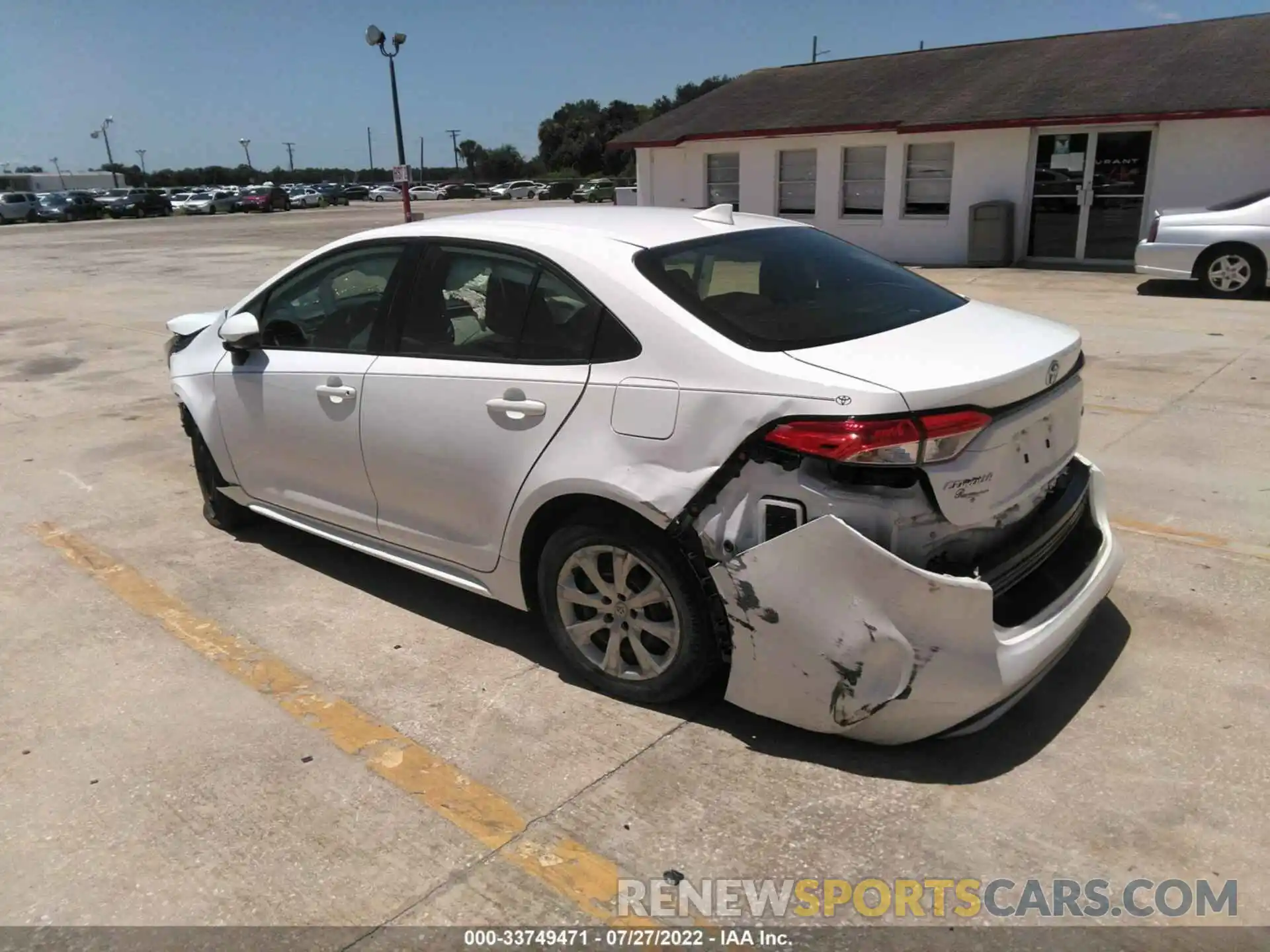 3 Photograph of a damaged car JTDEPMAE4MJ185866 TOYOTA COROLLA 2021