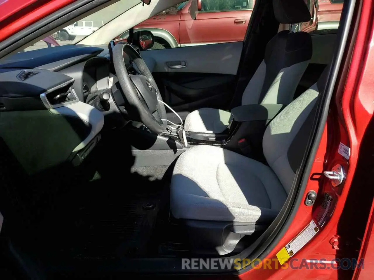 7 Photograph of a damaged car JTDEPMAE5MJ124705 TOYOTA COROLLA 2021