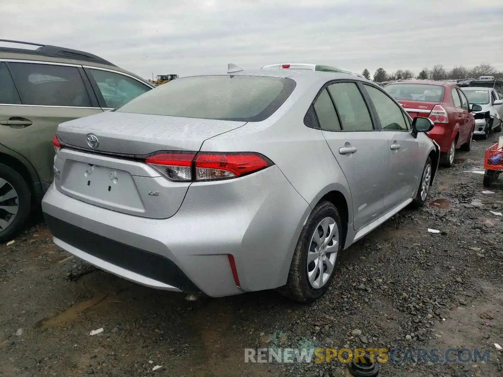 4 Photograph of a damaged car JTDEPMAE5MJ131783 TOYOTA COROLLA 2021