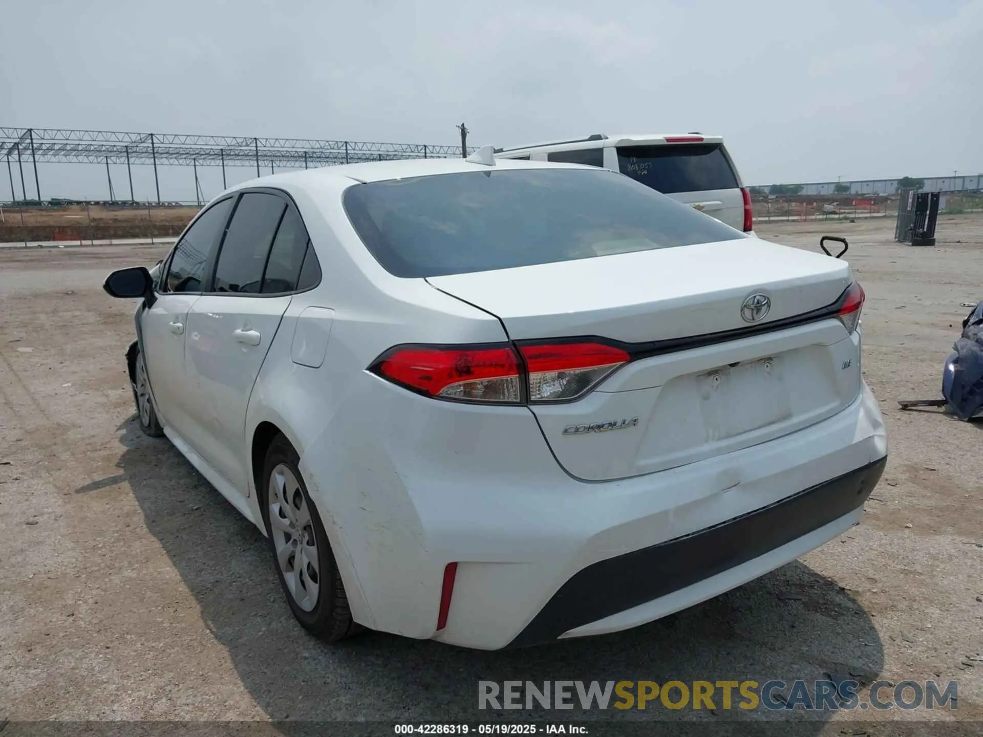 3 Photograph of a damaged car JTDEPMAE5MJ159891 TOYOTA COROLLA 2021